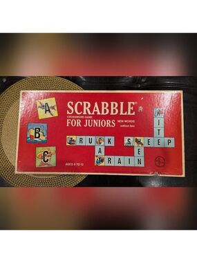 Scrabble for Juniors Crossword Game Vintage